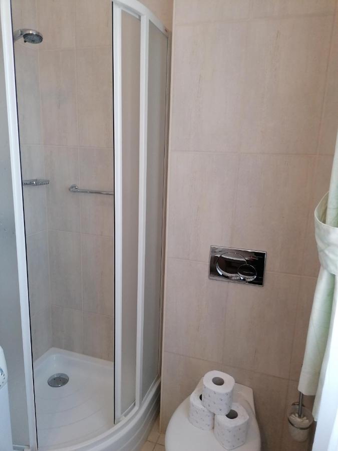 Beatrix Apartments Bük Екстериор снимка